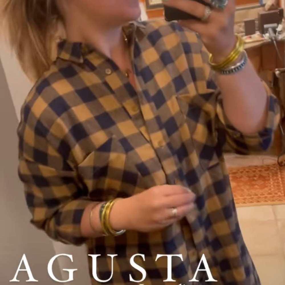 𝐂𝐚𝐫𝐥𝐲 𝐉𝐞𝐚𝐧 𝐋𝐨𝐬 𝐀𝐧𝐠𝐞𝐥𝐞𝐬 Agusta Long Line Flannel Shirt